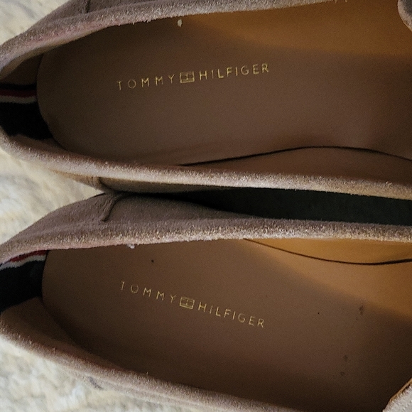 Tommy Hilfiger Women's Suede Shoes Size 7 1/2 - Picture 9 of 11
